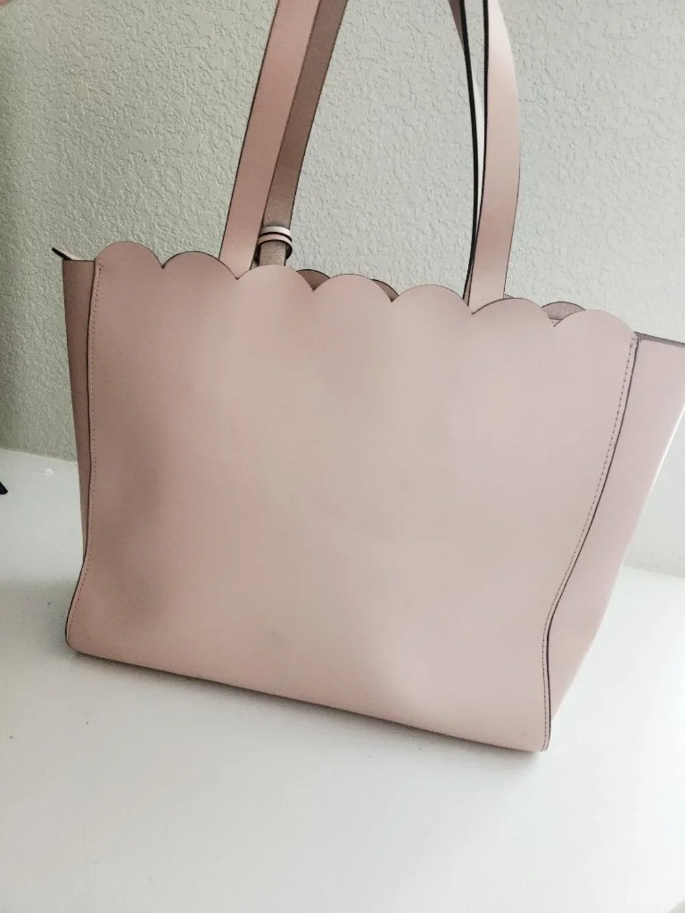 New Kate Spade NY Pink Scalloped Shoulder Bag Purse
